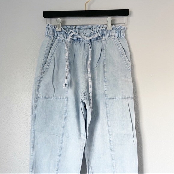 AERIE Acid Wash High Waisted Paperbag Jeans - Picture 2 of 7